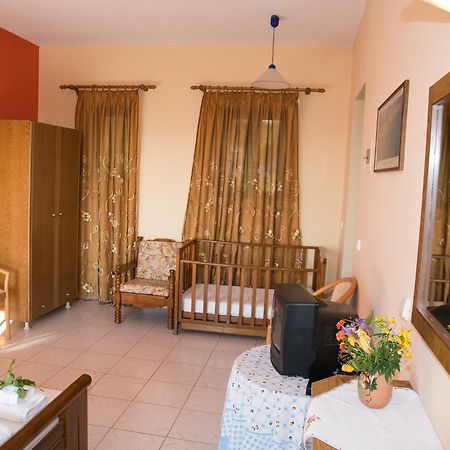Almyros Studios & Apartments Kounopetra Extérieur photo