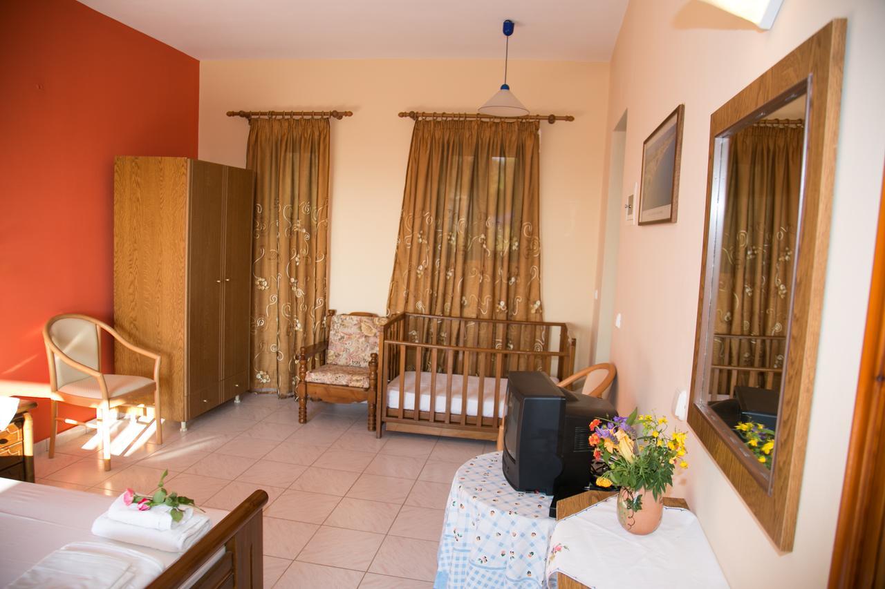 Almyros Studios & Apartments Kounopetra Extérieur photo